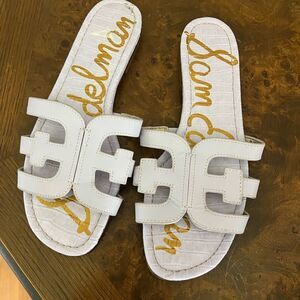 SAME EDELMAN BAY SLIP ON SANDAL